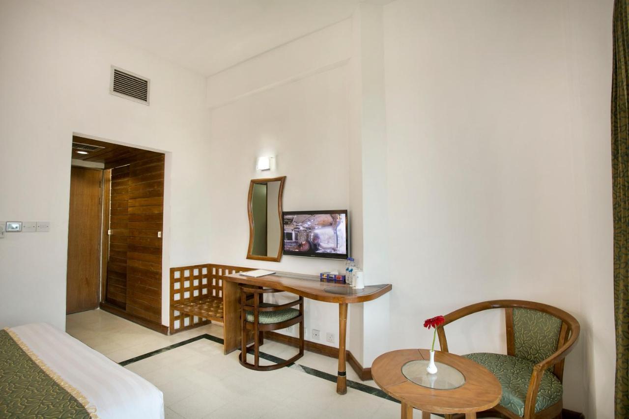 Seagull Hotel Ltd Cox's Bazar Extérieur photo